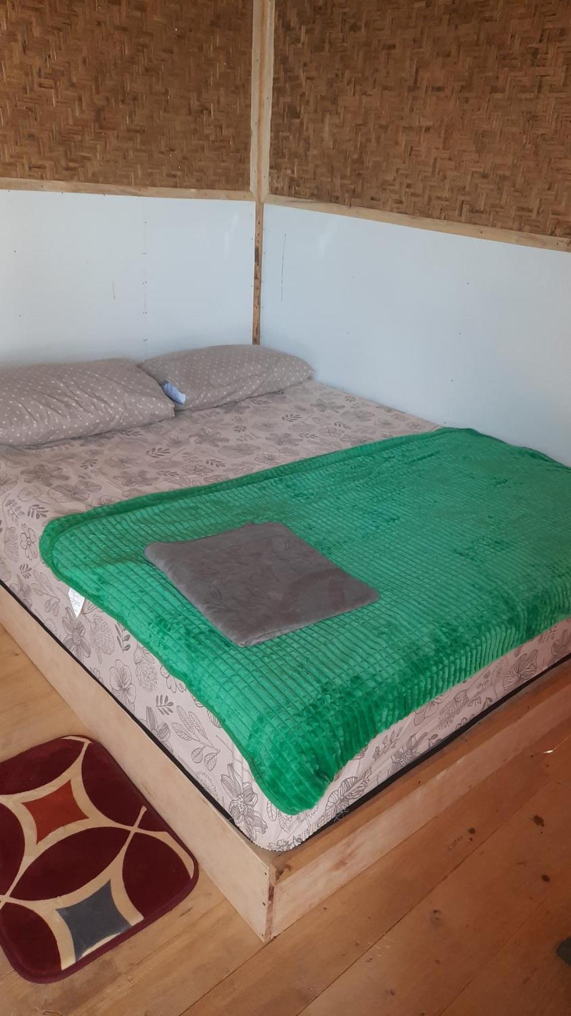 Boneputeh Homestay Taliwang Экстерьер фото
